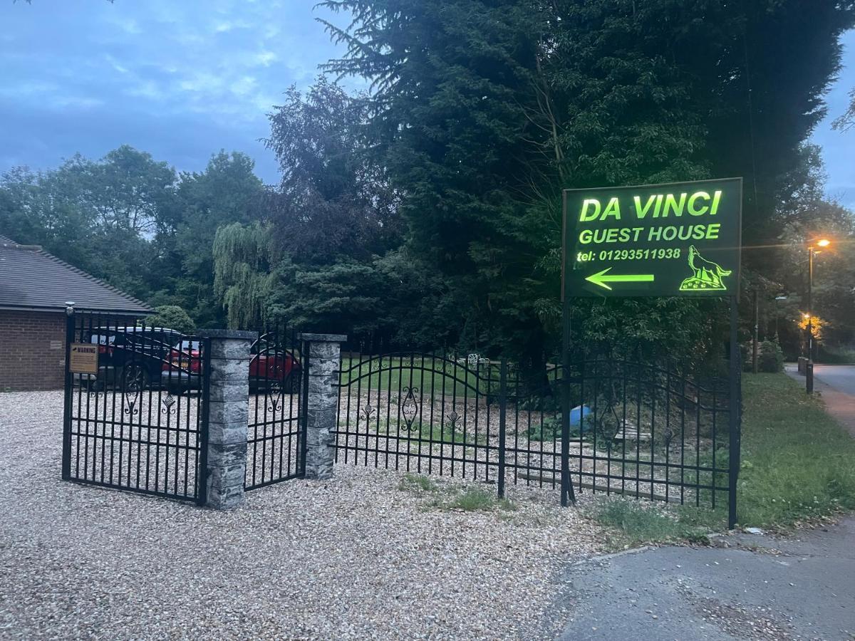Da Vinci Guest House & Guest Parking, A Real Gem Crawley  Extérieur photo