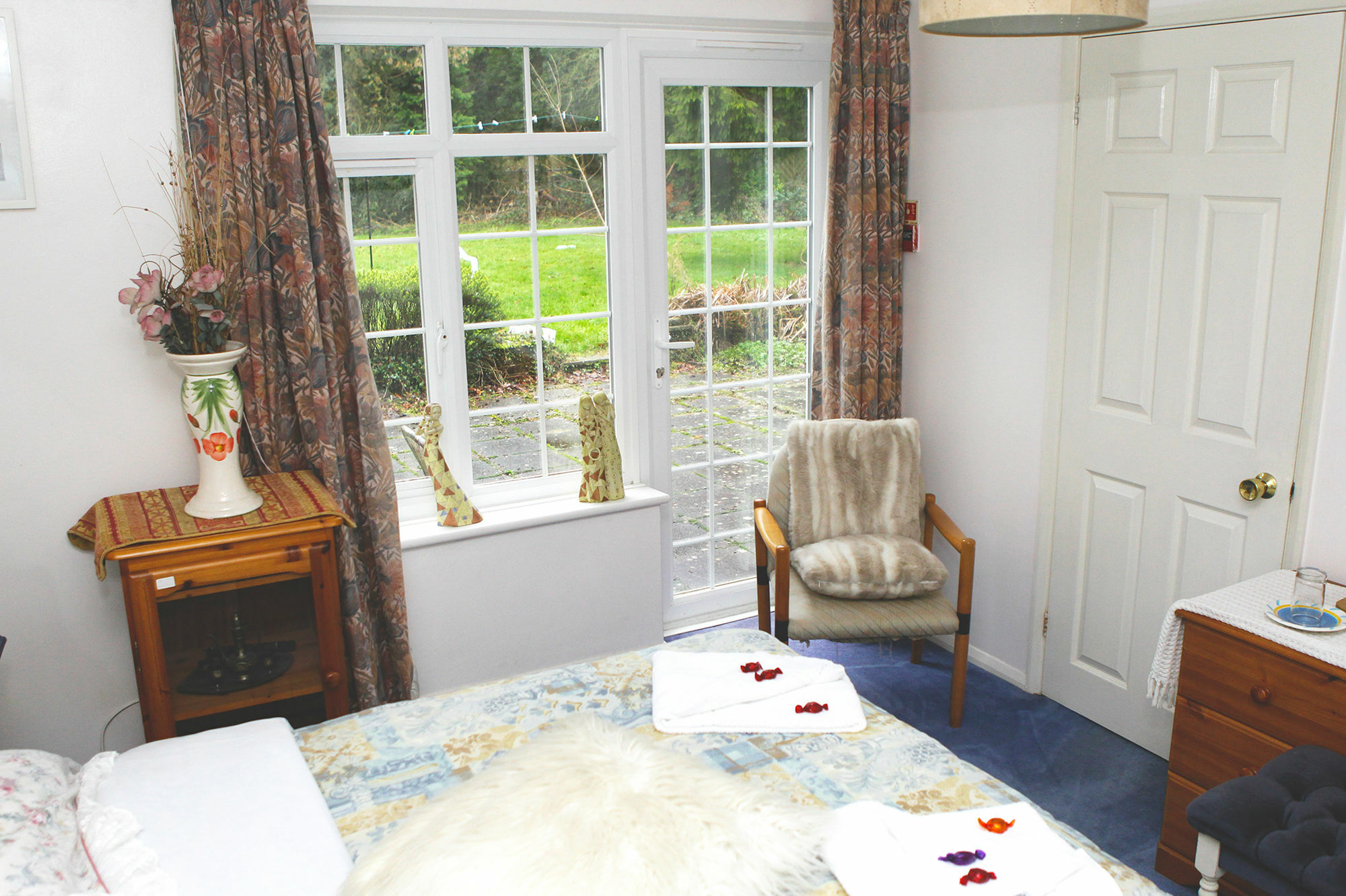 Da Vinci Guest House & Guest Parking, A Real Gem Crawley  Extérieur photo